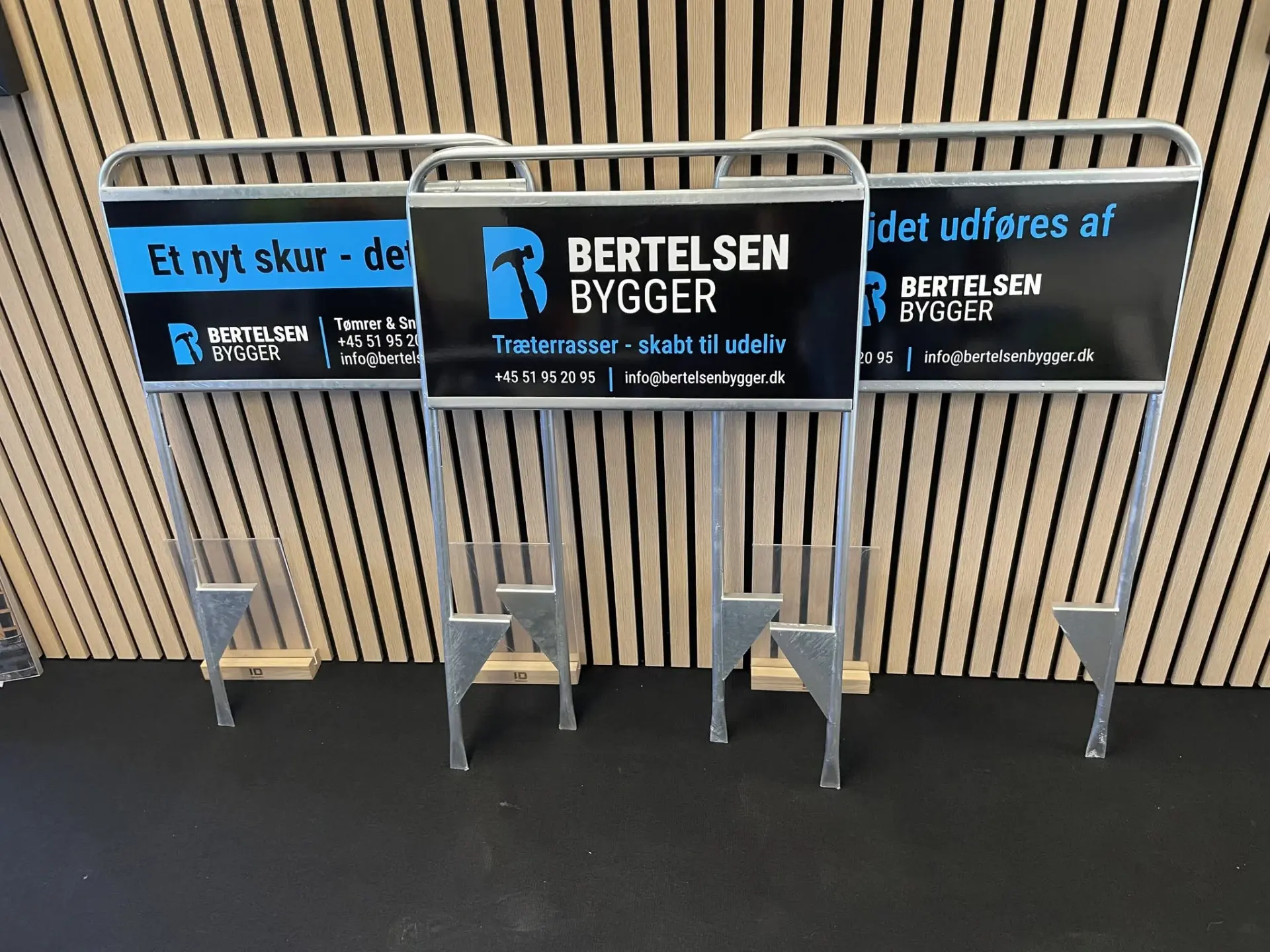 Byggepladsskilte med print – skilte udført af Gtryk for Bertelsen Bygger