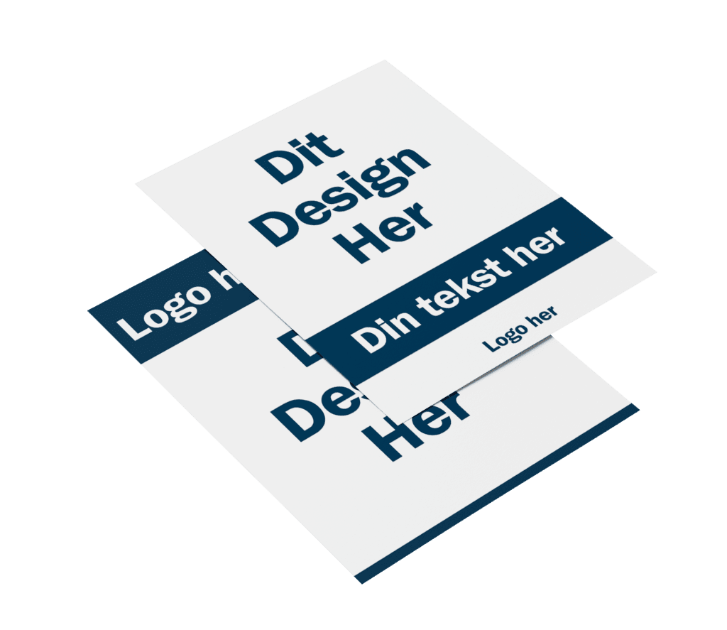 Trykte flyers, foldere og visitkort lagt frem på et bord